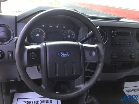 Used 2015 Ford F250 XL w/ Snow Plow Prep Package image 35