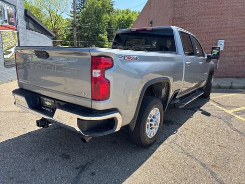Used 2025 Chevrolet Silverado 2500 LT w/ Convenience Package AWD/4WD image 6