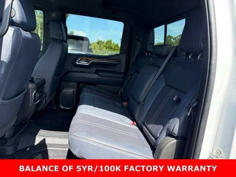 Used 2023 Chevrolet Silverado 1500 High Country w/ High Country Premium Package AWD/4WD image 15