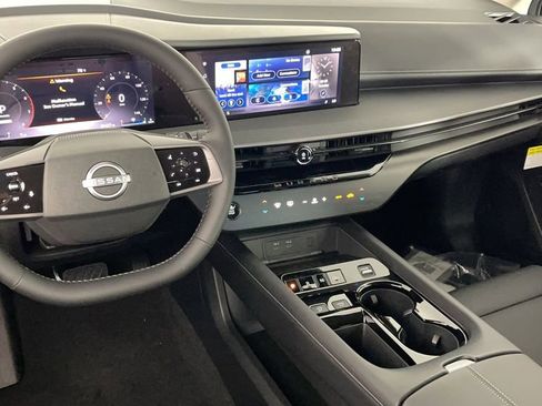 New 2025 Nissan Murano SV image 15