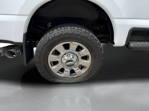 Certified 2024 Ford F350 Lariat w/ Lariat Ultimate Package AWD/4WD image 36