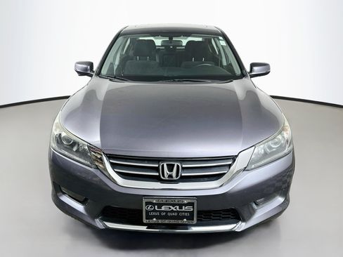 Used 2015 Honda Accord EX image 2