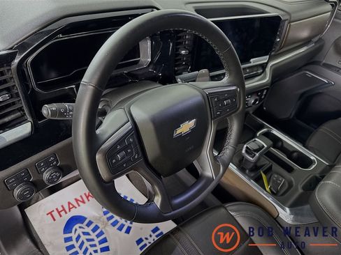 Used 2024 Chevrolet Silverado 1500 High Country AWD/4WD image 11