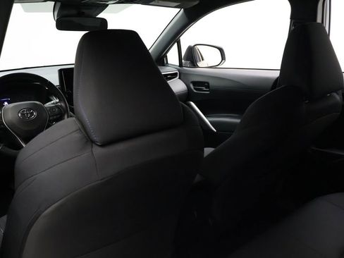 Certified 2023 Toyota Corolla Cross SE image 20