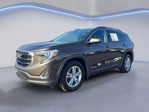 Used 2019 GMC Terrain SLE w/ Driver Convenience Package image 1