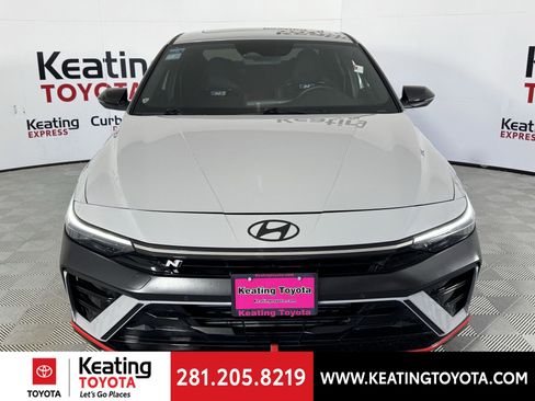Used 2025 Hyundai Elantra N image 8