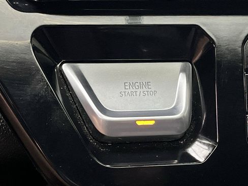 Certified 2025 GMC Sierra 2500 AT4 w/ AT4 Premium Plus Package AWD/4WD image 24