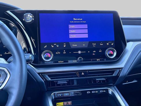 Used 2024 Lexus TX 350 AWD w/ Captains Chair Package image 6