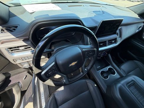 Used 2023 Chevrolet Tahoe LT w/ Luxury Package RWD image 7