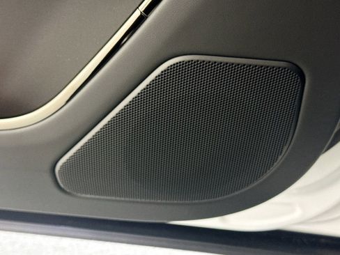 New 2026 Land Rover Range Rover Sport SE image 18