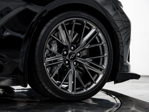 Used 2021 Chevrolet Camaro ZL1 image 78