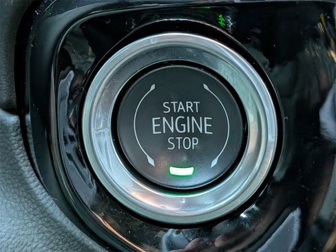 Used 2025 GMC Sierra 1500 Elevation w/ Preferred Package image 29