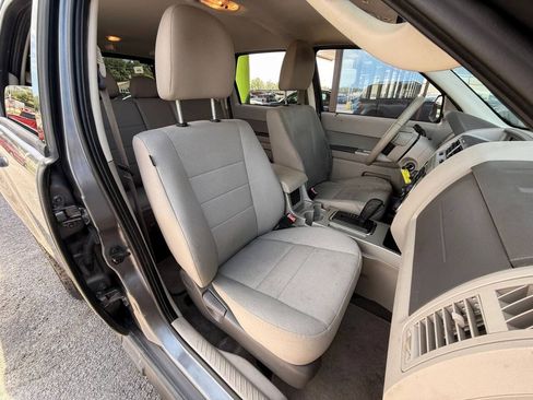 Used 2012 Ford Escape XLT FWD image 18