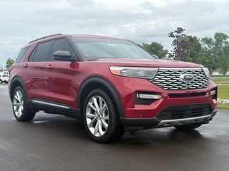 Certified 2022 Ford Explorer Platinum w/ Equipment Group 601A AWD/4WD 360° Tour