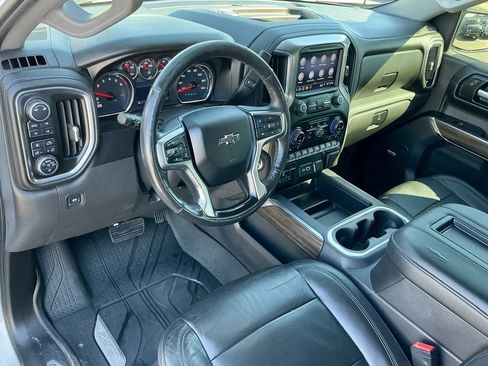 Used 2019 Chevrolet Silverado 1500 LT Trail Boss image 39