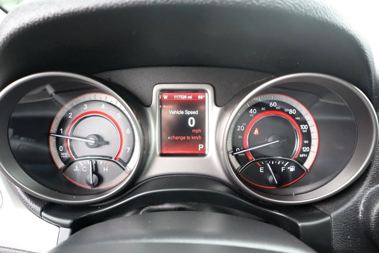 Used 2016 Dodge Journey Crossroad FWD image 26