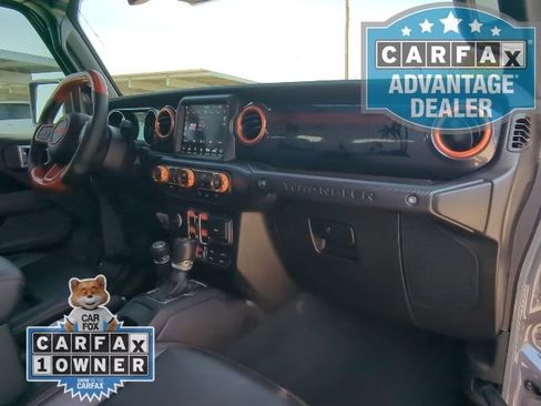 Used 2022 Jeep Wrangler Unlimited Rubicon w/ Xtreme Recon 35" Tire Package image 26