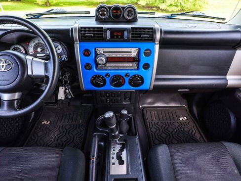 Used 2007 Toyota FJ Cruiser 4WD w/ Upgrade Pkg 1 image 22