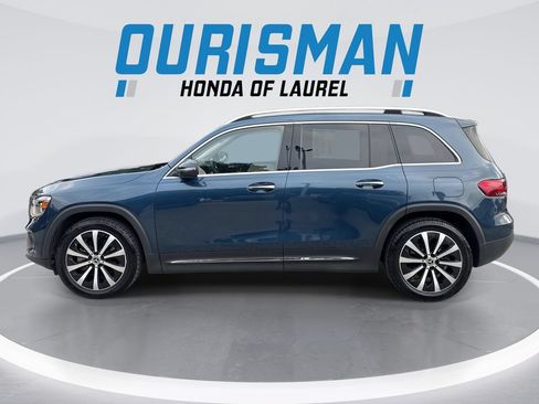Used 2022 Mercedes-Benz GLB 250 4MATIC w/ Premium Package Lite image 5