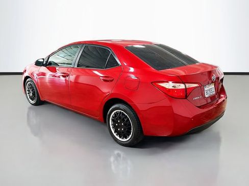 Used 2019 Toyota Corolla LE image 5