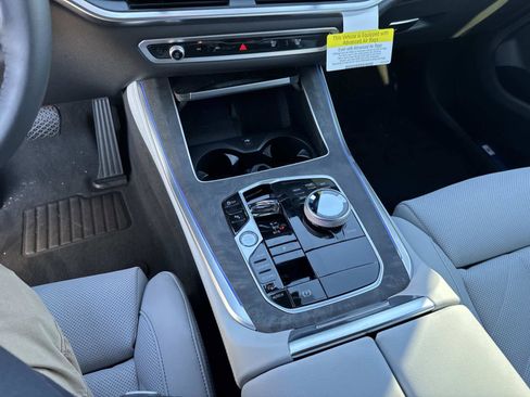 New 2026 BMW X5 xDrive40i w/ Executive Package image 29