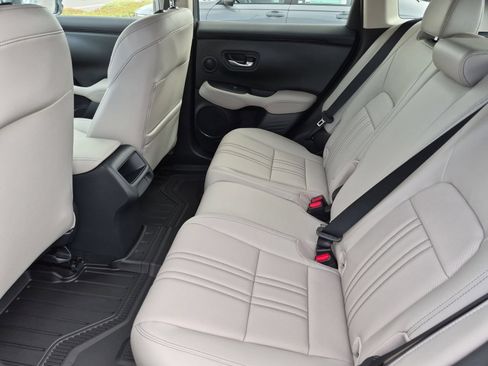 New 2027 Honda HR-V EX-L image 7