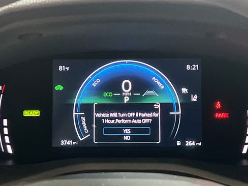 Used 2025 Toyota Camry LE FWD image 22