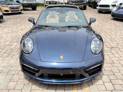 Used 2022 Porsche 911 Targa 4S AWD/4WD image 4