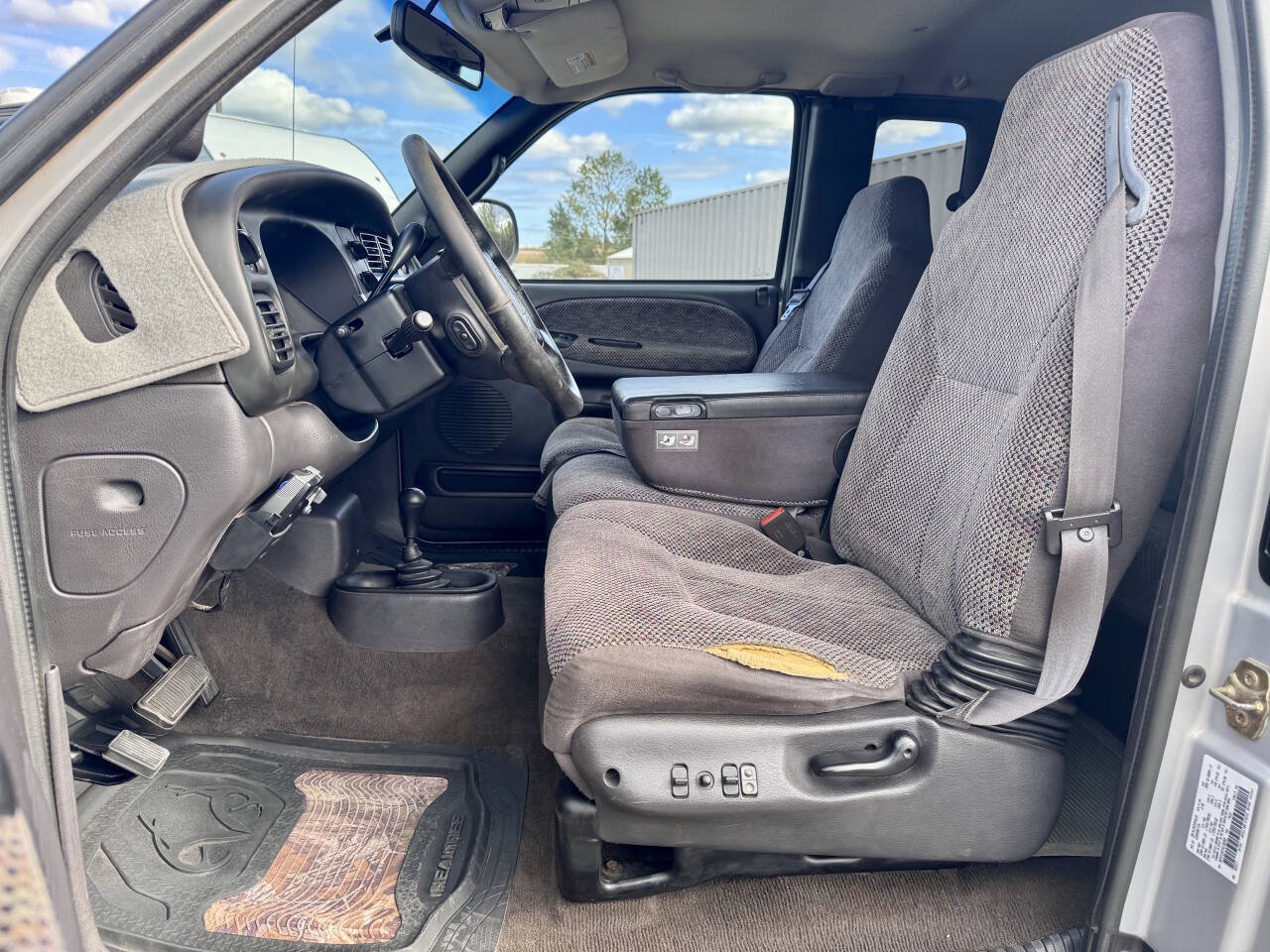 Used 1999 Dodge Ram 2500 Truck 4x4 Quad Cab image 9