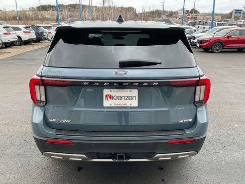 Used 2025 Ford Explorer Active w/ Active Comfort Package AWD/4WD image 6