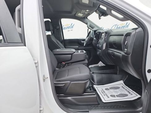 Used 2024 Chevrolet Silverado 2500 W/T image 13