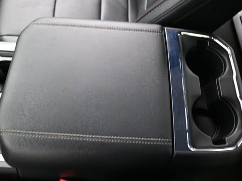 Used 2024 Ford F350 Lariat w/ Lariat Ultimate Package image 18