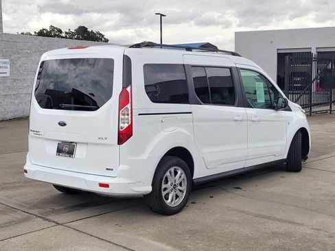 Certified 2023 Ford Transit Connect XLT FWD image 4