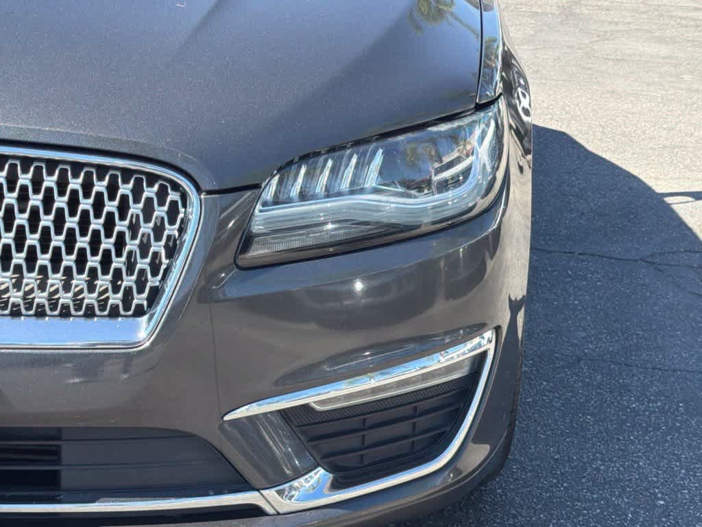 Used 2017 Lincoln MKZ Premiere FWD image 15