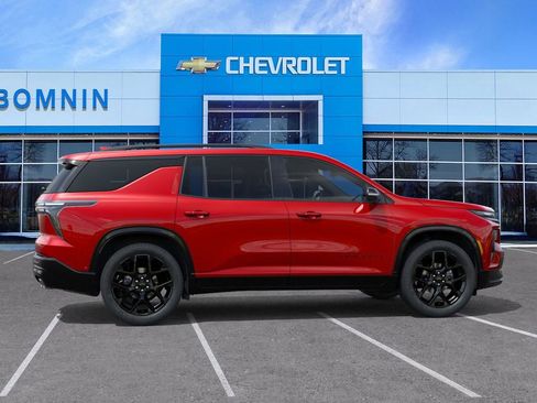 New 2026 Chevrolet Traverse RS image 6