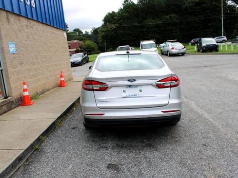 Used 2019 Ford Fusion S image 5