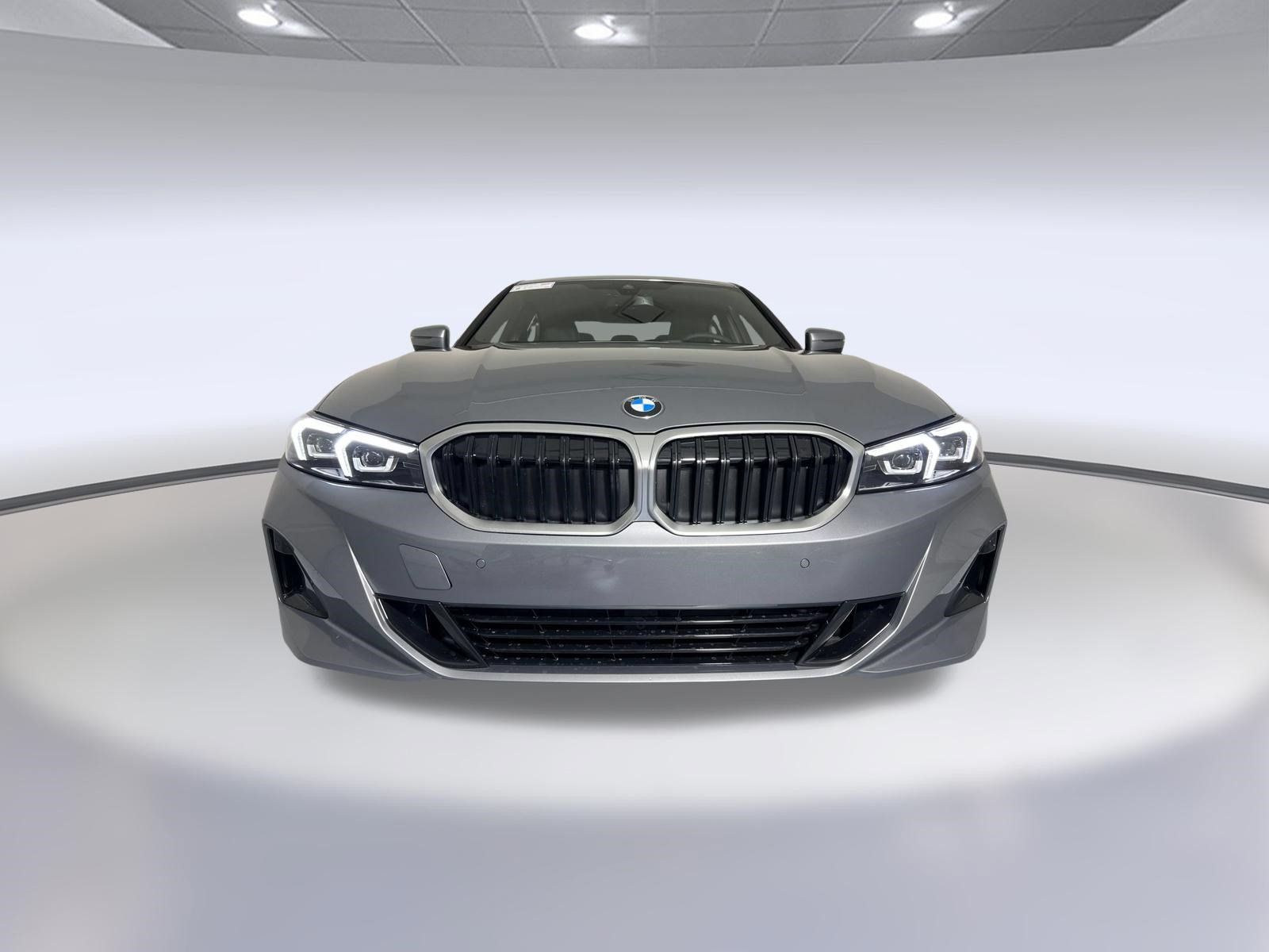 Used 2026 BMW 330i Sedan w/ Convenience Package RWD image 6