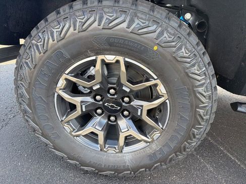 New 2026 Chevrolet Colorado ZR2 w/ Technology Package image 46