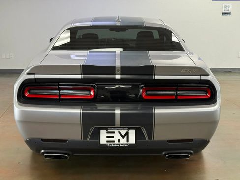 Used 2016 Dodge Challenger SRT w/ Technology Group RWD image 5
