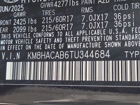Certified 2026 Hyundai Kona SE AWD/4WD image 11