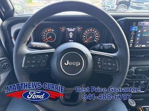Used 2024 Jeep Wrangler Unlimited Sport AWD/4WD image 17