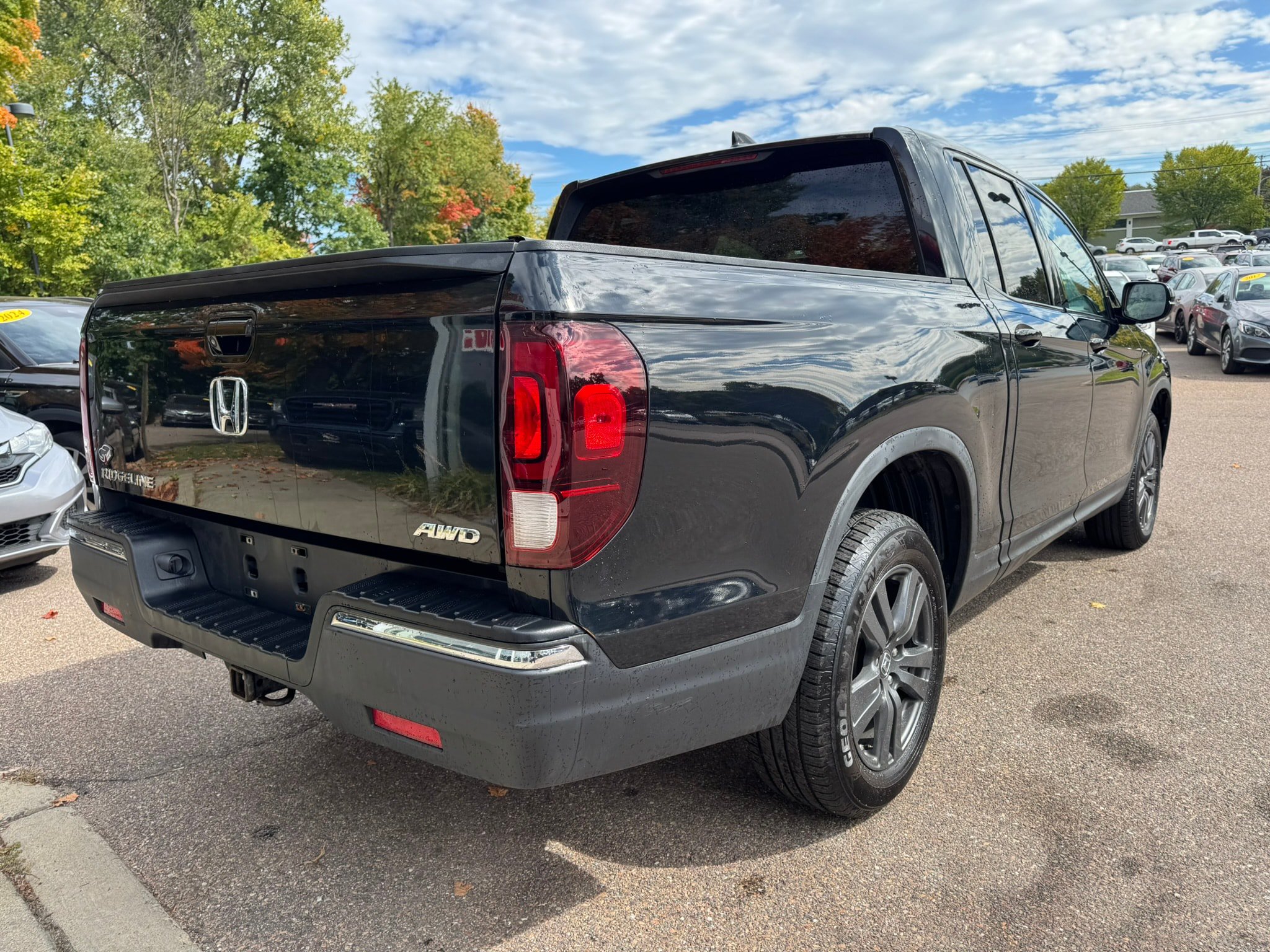 Used 2017 Honda Ridgeline Sport image 7