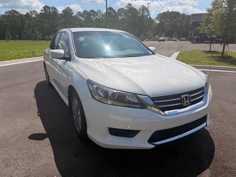 Used 2013 Honda Accord LX image 13