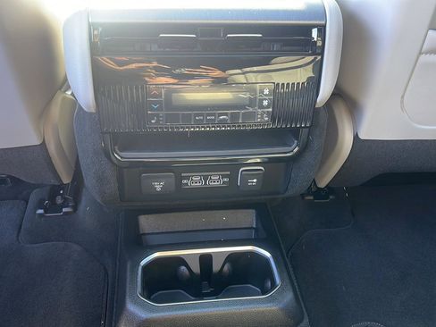 New 2026 Jeep Grand Wagoneer L Limited w/ Premium Group II AWD/4WD image 26