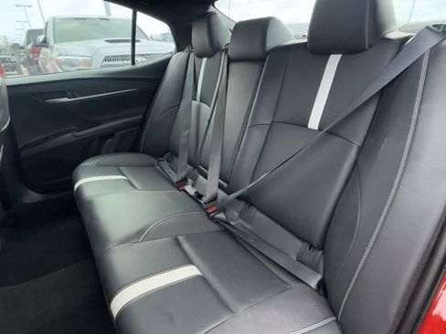 Used 2025 Toyota Camry SE image 12