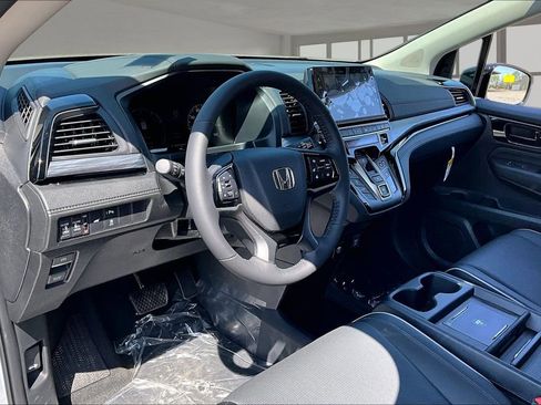 New 2026 Honda Odyssey Elite image 7