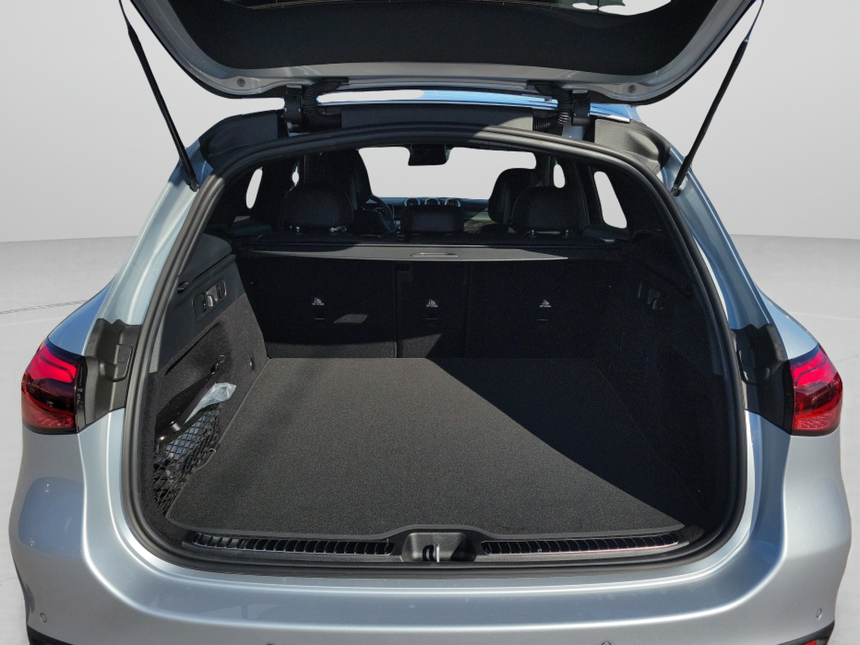 Certified 2026 Mercedes-Benz GLC 300 image 32