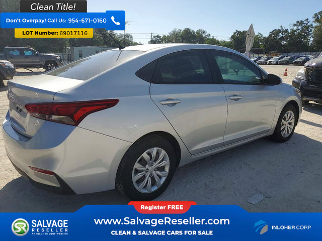 Used 2019 Hyundai Accent SE FWD image 4