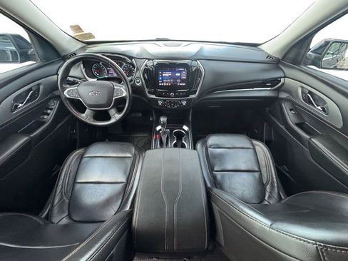 Used 2021 Chevrolet Traverse RS w/ LPO, Floor Liner Package image 11