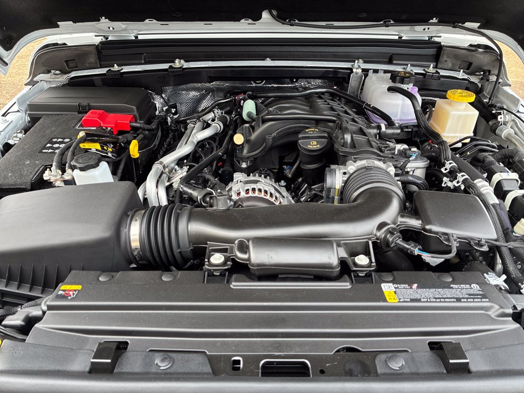 New 2026 Jeep Gladiator Sport AWD/4WD image 23